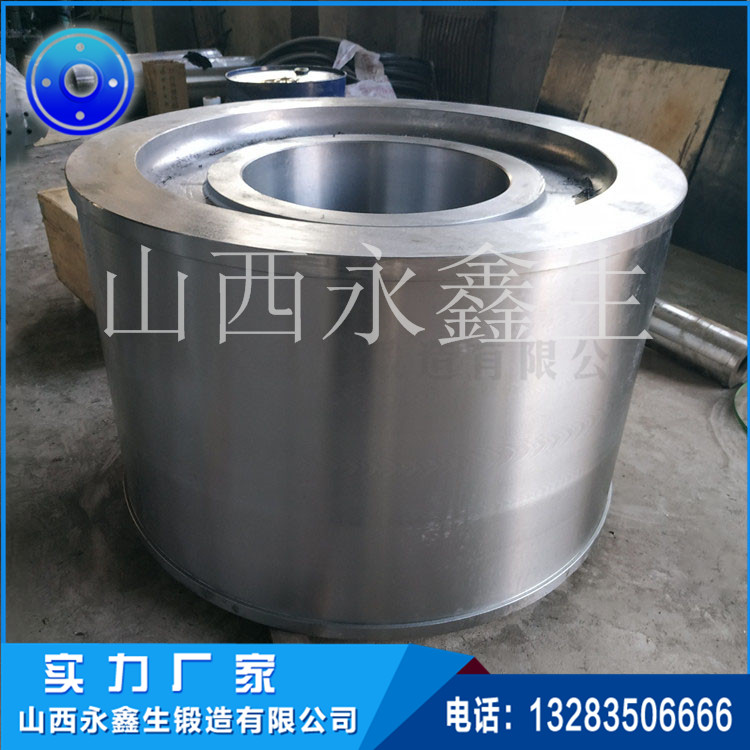 鍛造回轉(zhuǎn)窯重型托輪鍛件 鍛造回轉(zhuǎn)窯重型托輪鍛件